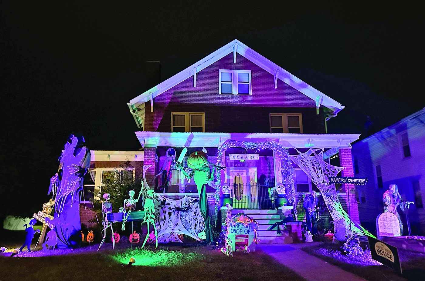 Halloween House on Hampton Collects Donations for AARF
